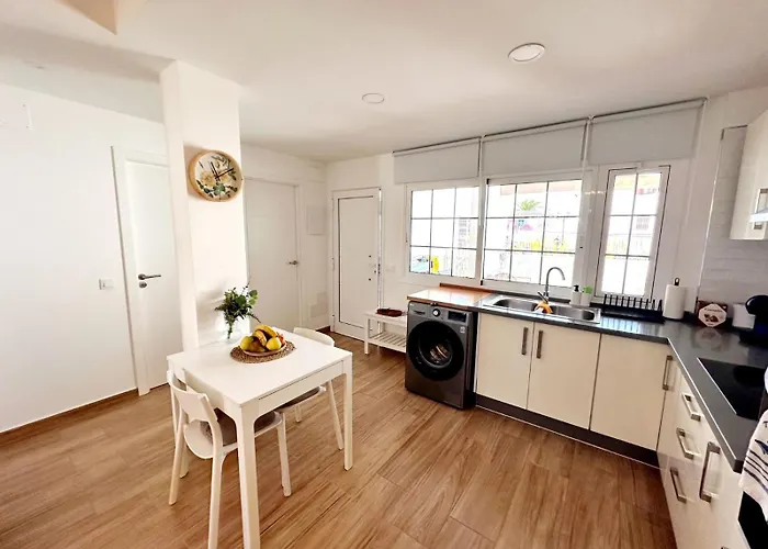 Pedro&miguel Apartment, Canarias, Адехе